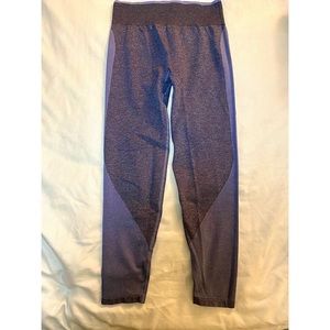 NWOT Pink workout leggings